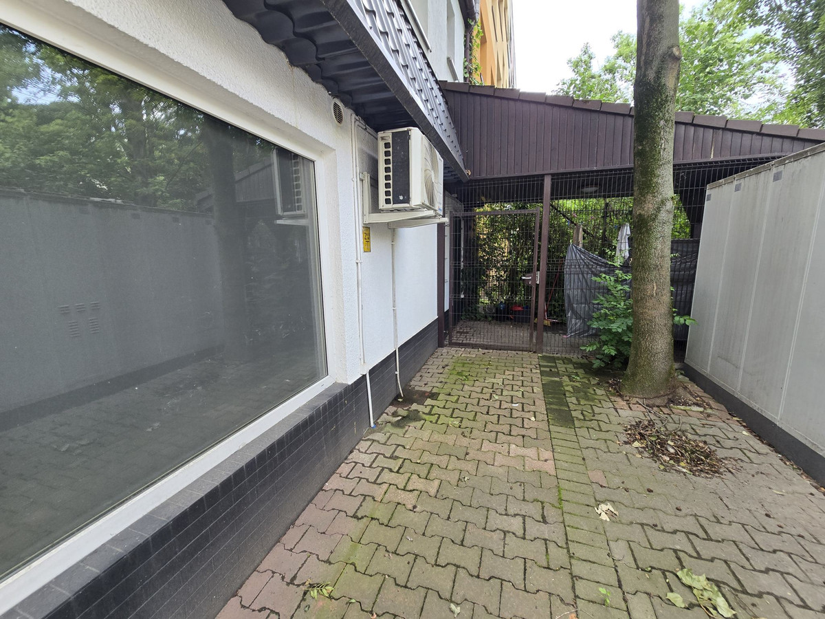 ŁÓDZKA / WESOŁA, lokal dwupoziomowy, 70 m², witryna, biuro, usługi itp - Widok 3
