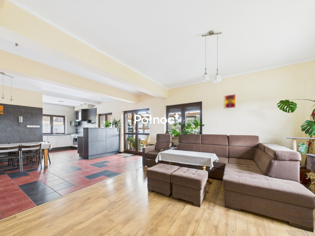 Dom – Sucha, Dolna Parcela - Widok 3