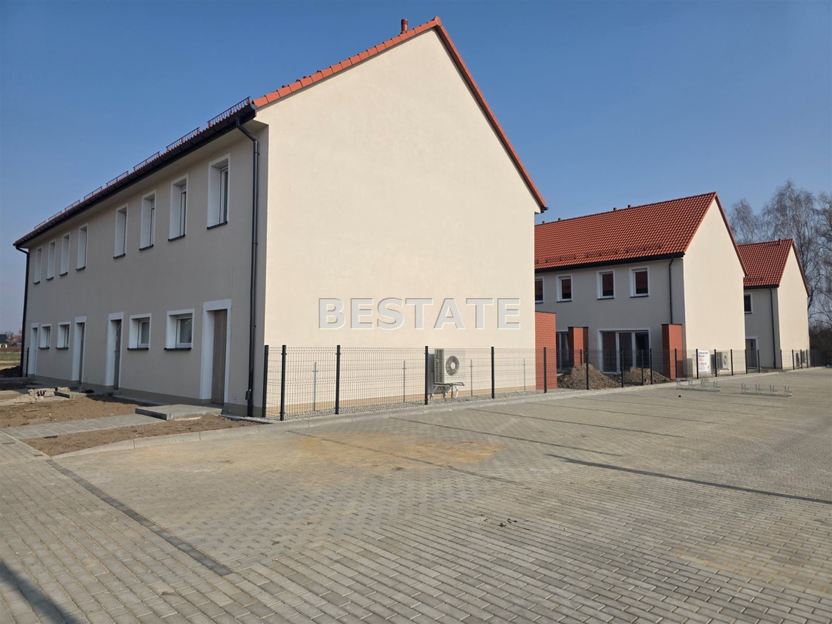 Apartment in Siechnice, Groblice - Widok 3