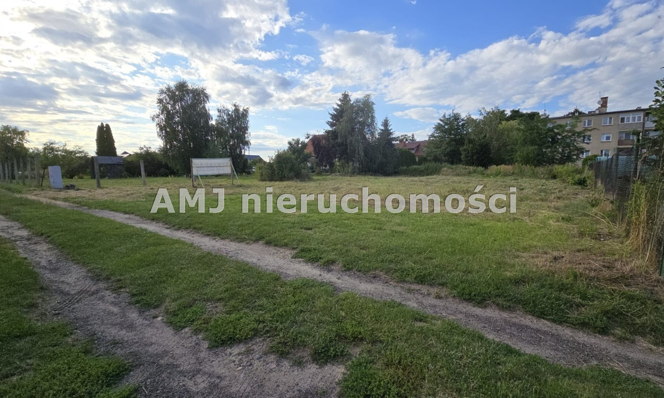 Urokliwa działka w Wróblowicach - Widok 2