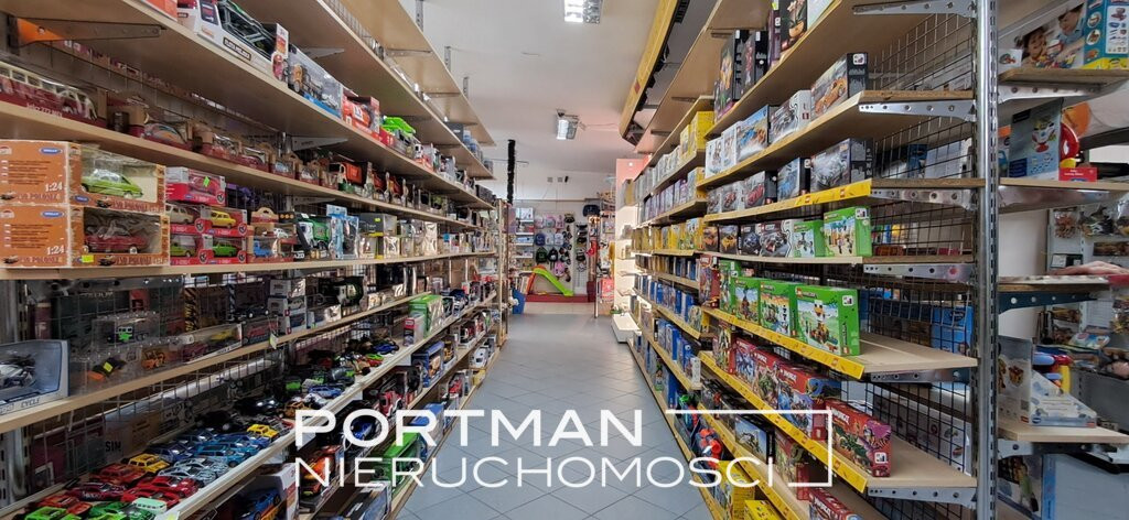 NA WYNAJEM, LOKAL W CENTRUM OTWOCKA 825 m², - Więcej