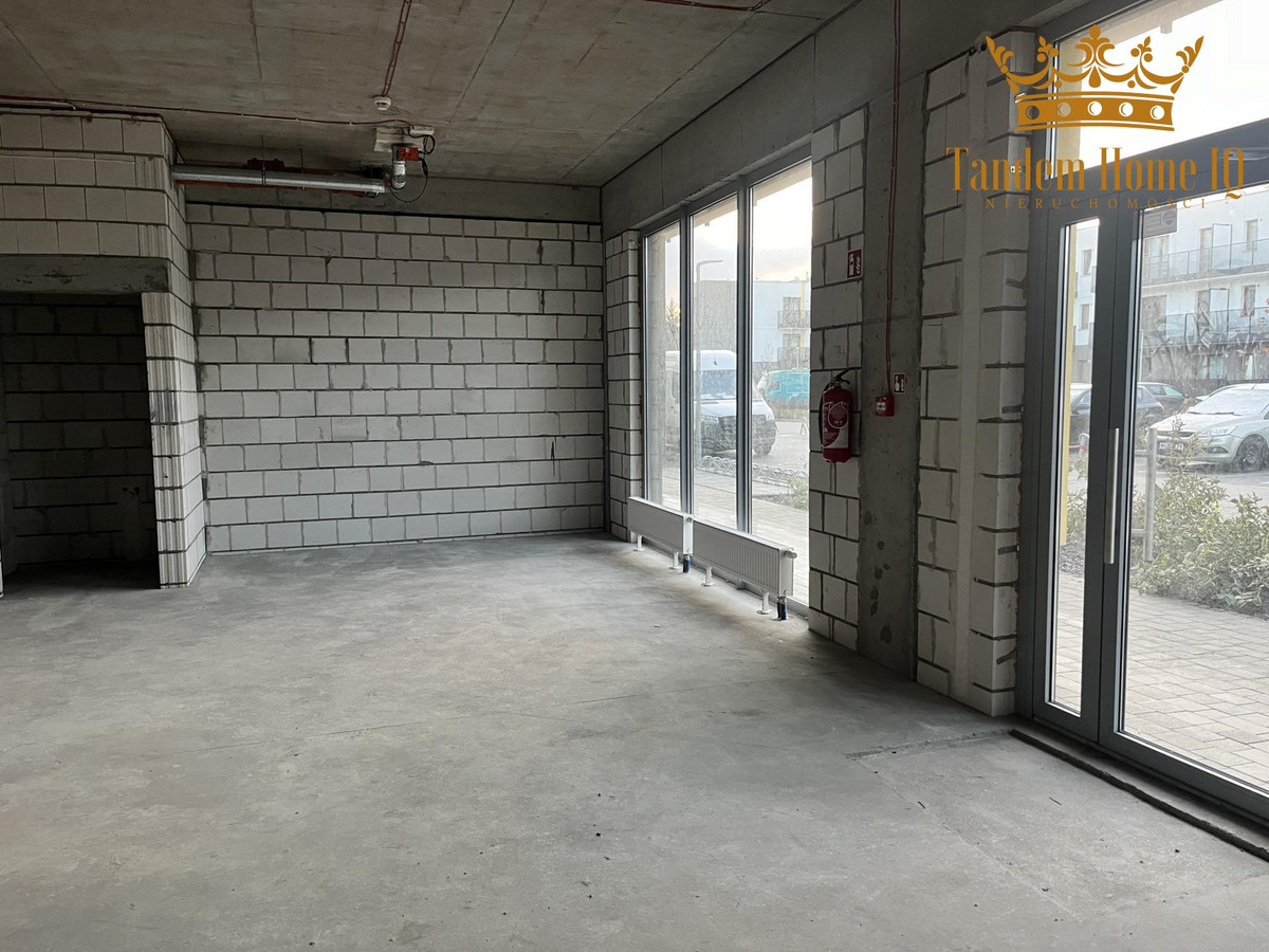 Do wynajęcia lokal handlowo-usługowy 54 m² Włochy, osiedle - Widok 4