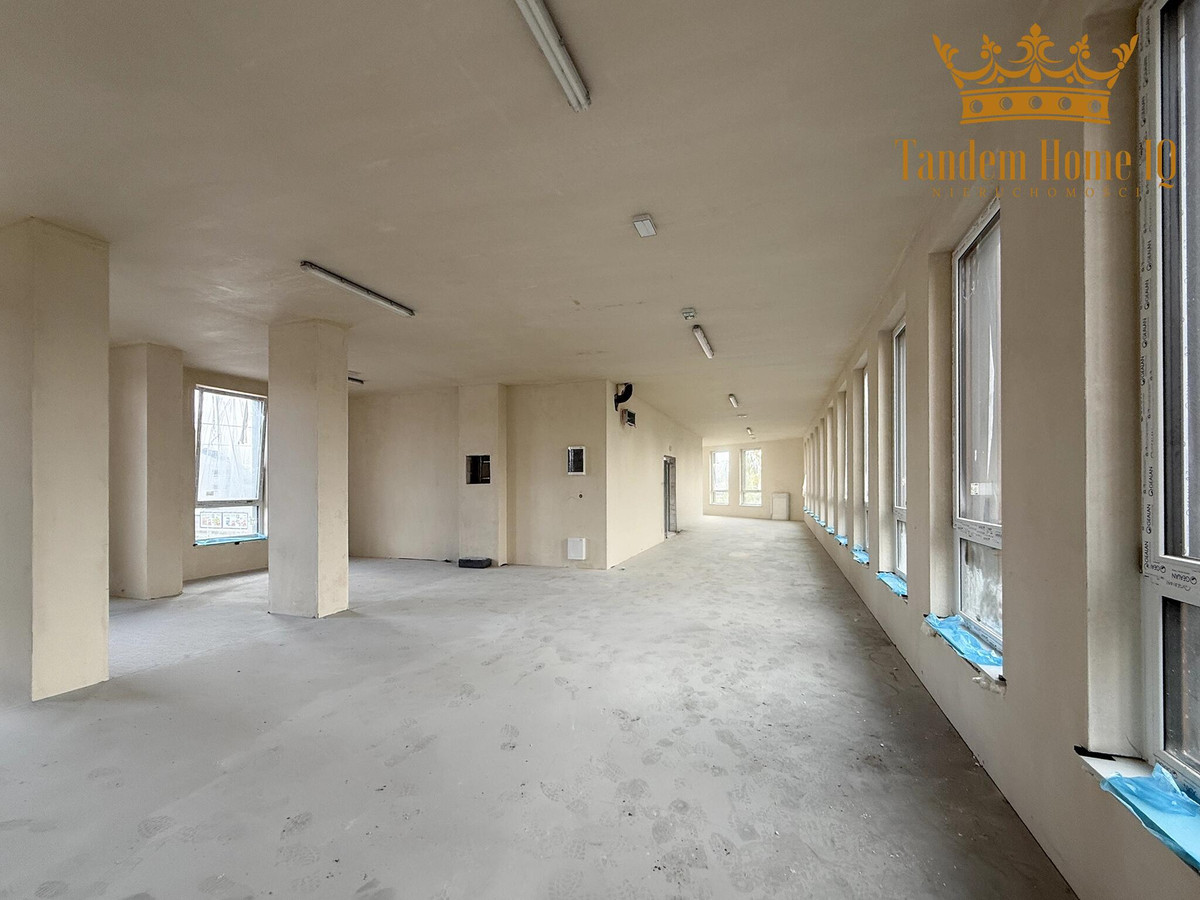 Do wynajęcia budynek 888 m² w stanie deweloperskim na Białołęce - Więcej