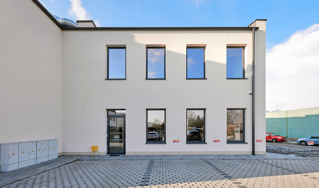 PRESTIŻOWY LOKAL USŁUGOWY NA WYNAJEM 60 m² - Widok 2