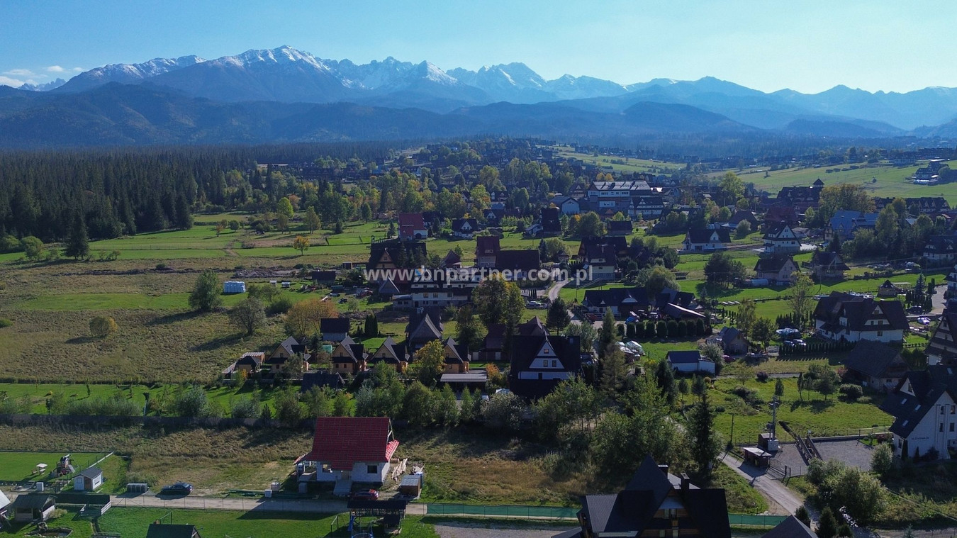 Kształtna, uzbrojona działka budowlana na Podhalu - Widok 2