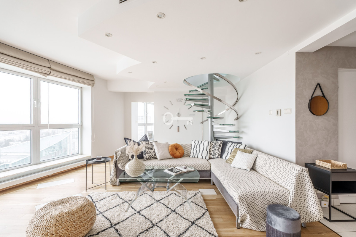 4-bed apartment, 180 m²