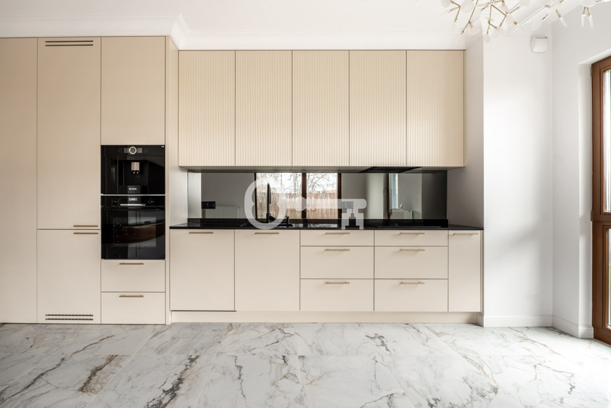 Apartment in Warszawa, Błonia Wilanowskie, Wilanów - Widok 4