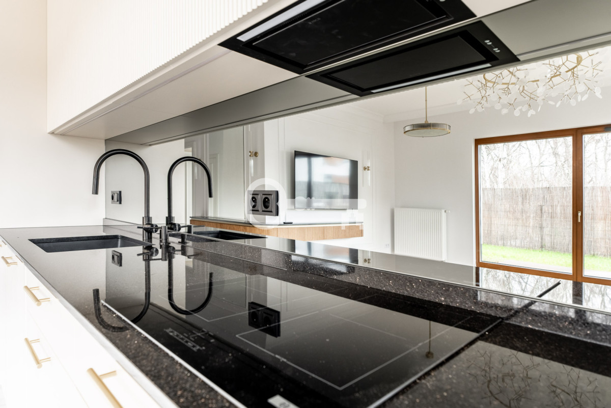 Apartment in Warszawa, Błonia Wilanowskie, Wilanów - Widok 3