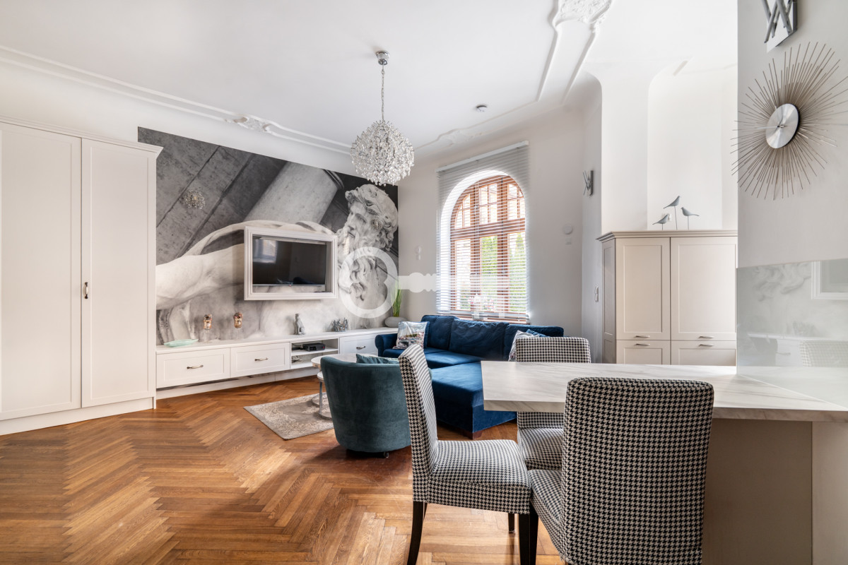 Całe Piętro | Serce Sopotu | 5 Apartamentów