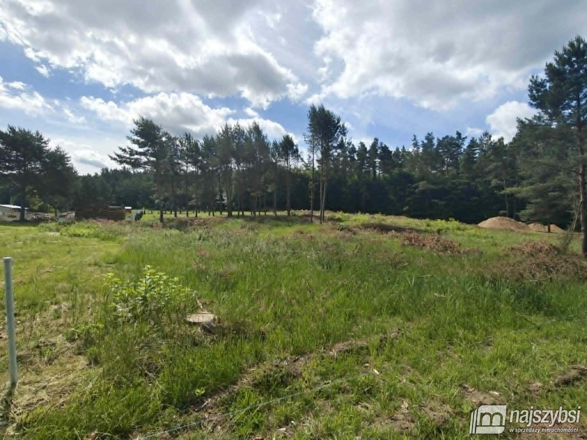 Golczewo - Działka 1351 m² z WZ blisko jeziora - Więcej