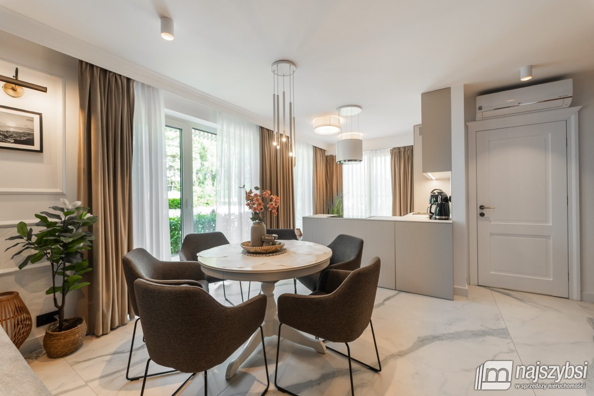Świnoujście - 2 poziomowy apartament na promenadzi