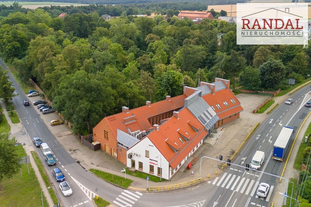 obiekt biurowo-hotelowo-gastronomiczny - Widok 2