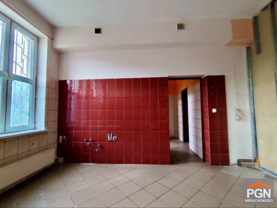 Lokal 99 m² z projektem na dwa mieszkania w centrum - Widok 4