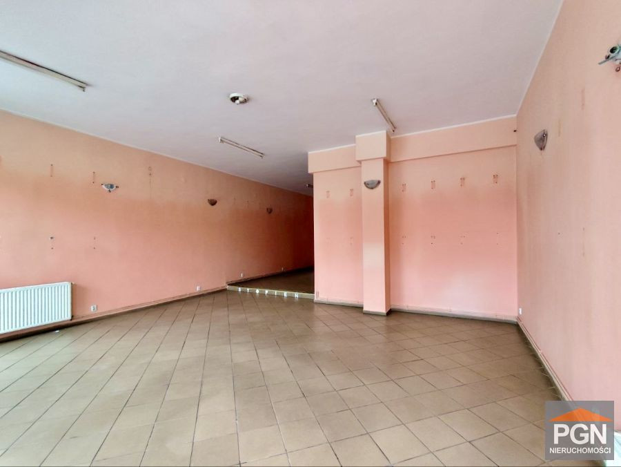 Lokal 99 m² z projektem na dwa mieszkania w centrum - Więcej