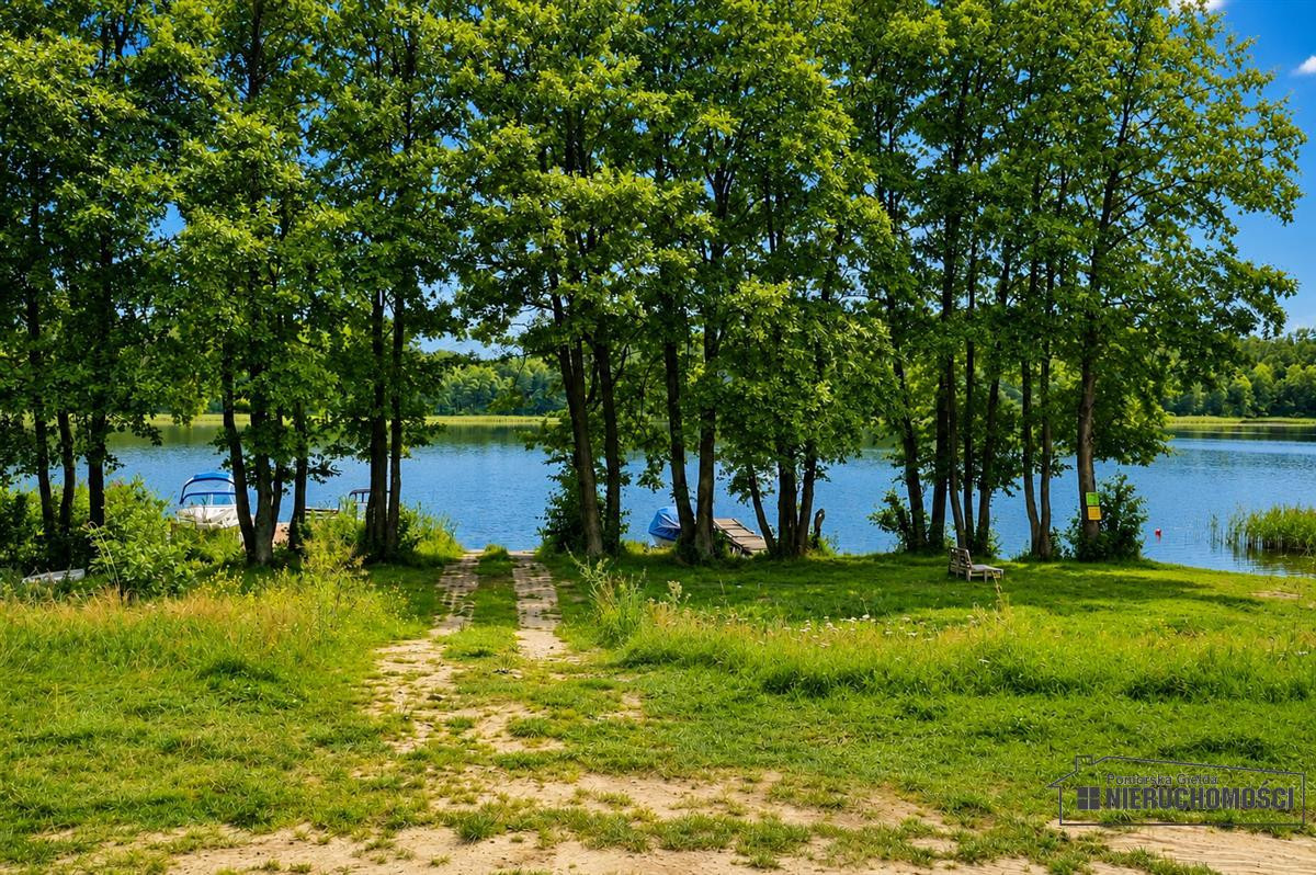 Budowlane nad jeziorem. Prąd, wodociąg, plaża - Widok 5