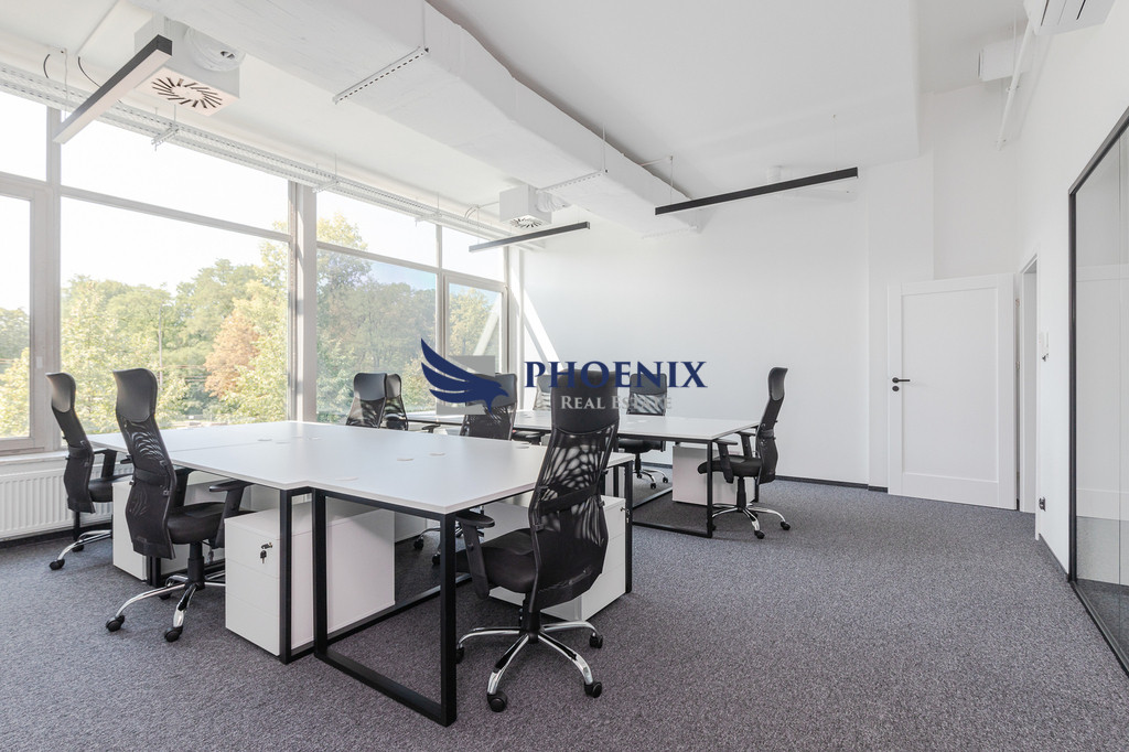 Poslovni prostor, 130 m²