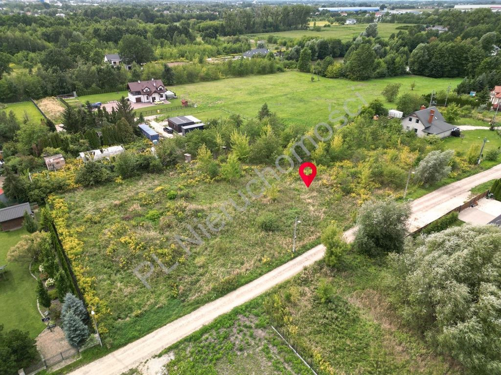 Wśród domów i zieleni - Widok 3