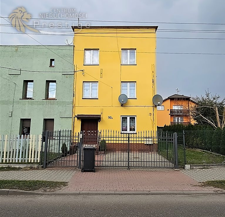 3 kondygnacje i 949m2 działki w Pawłowie