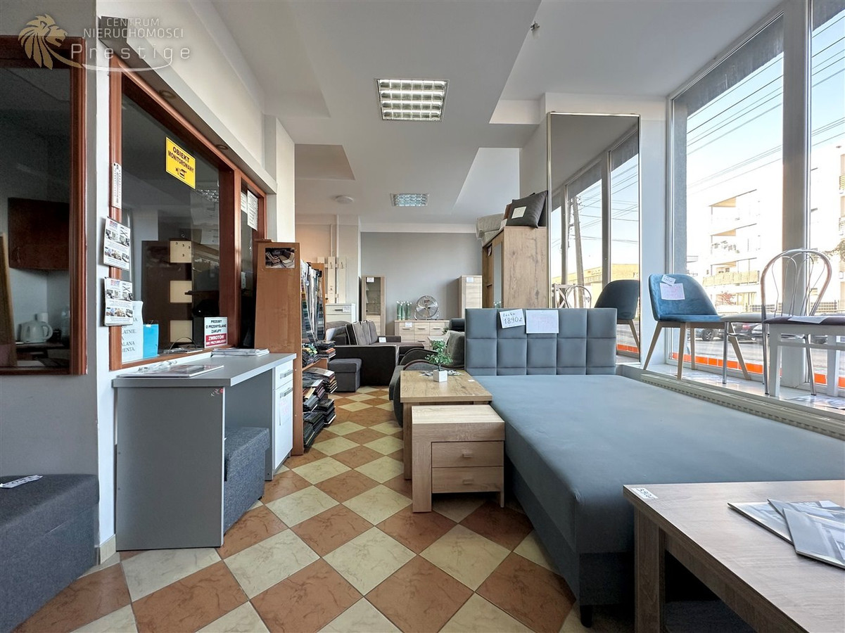 Duży lokal na parterze | Witryny | Zabrze - Widok 3