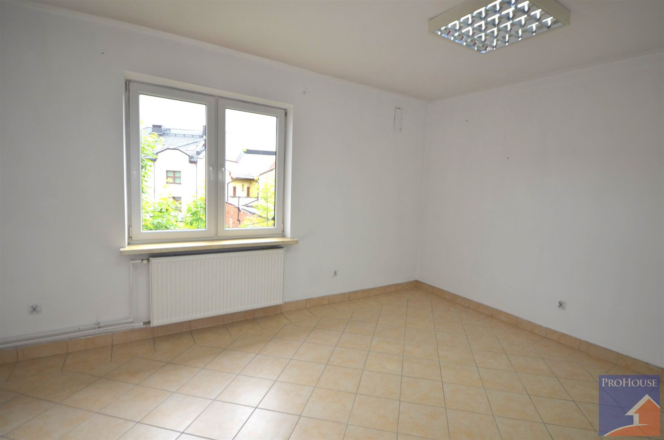 Commercial property, 18 m²