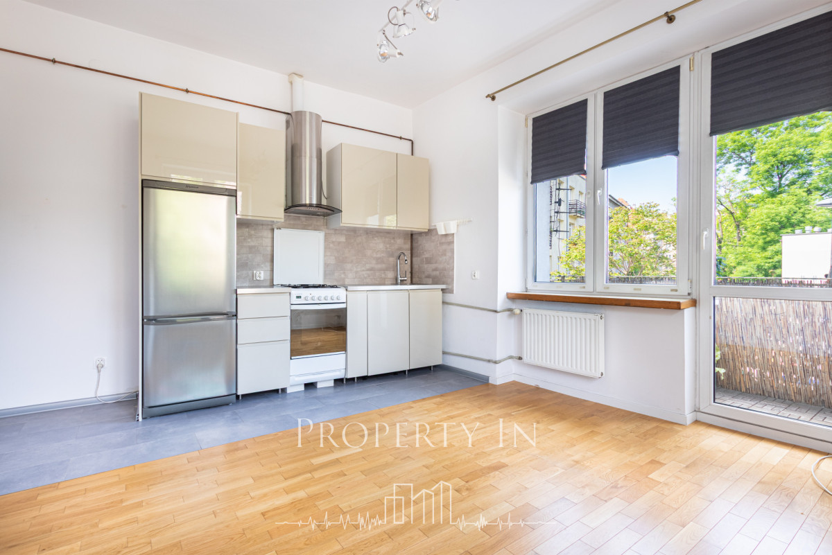 Kamienica | 32,69 m² | 2 pokoje | Metro Młynów - Widok 2