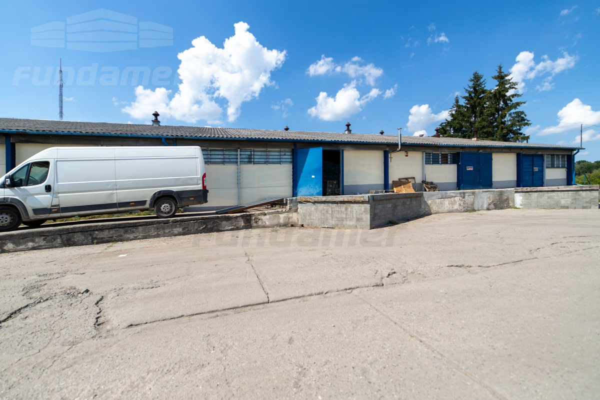 Magazyn 300-1000mkw Łazy - rampa, TIR - Widok 3