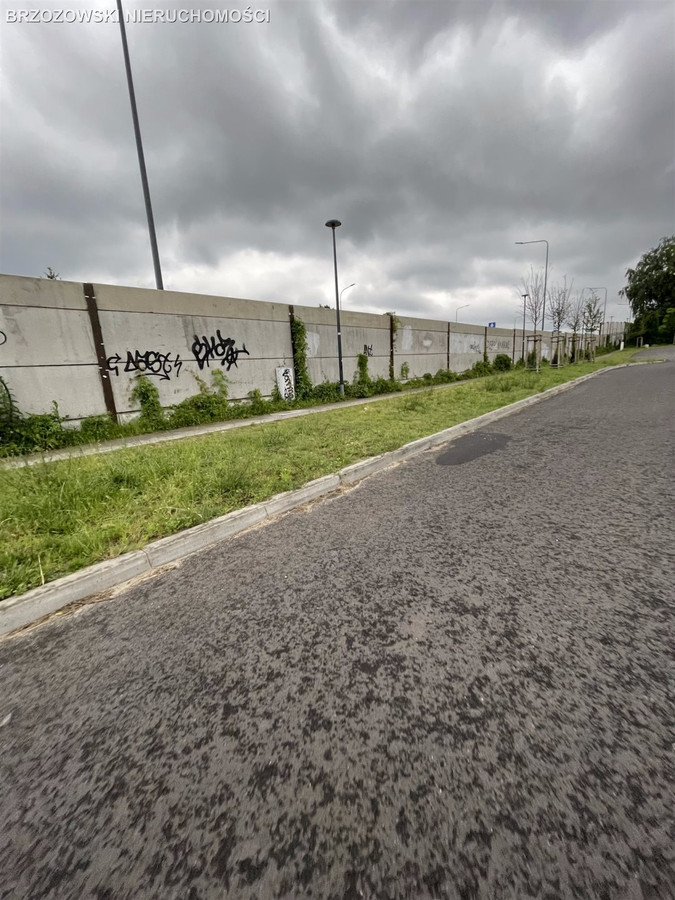 Stara Miłosna, węzeł \"Zakręt\" 3730 m²,MPZP, usługi - Więcej