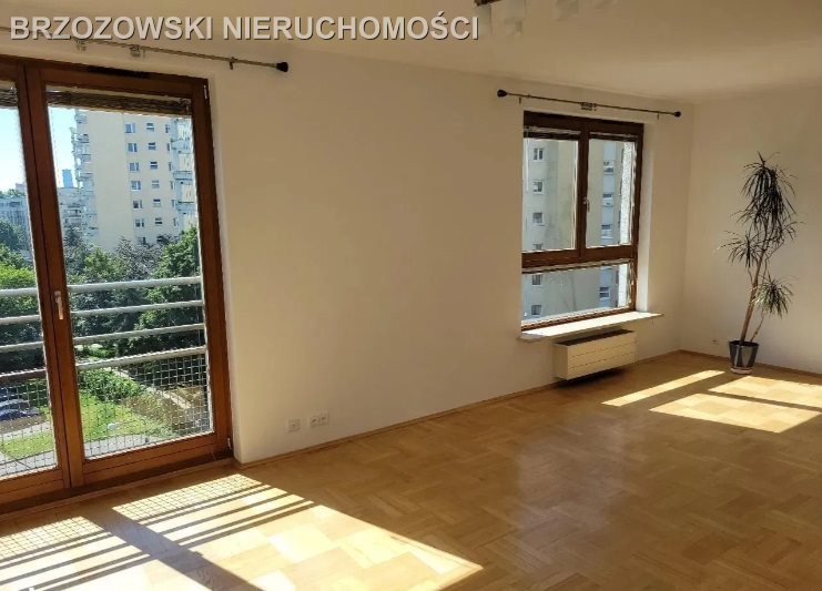 Mieszkanie – Warszawa, Śródmieście - Widok 3