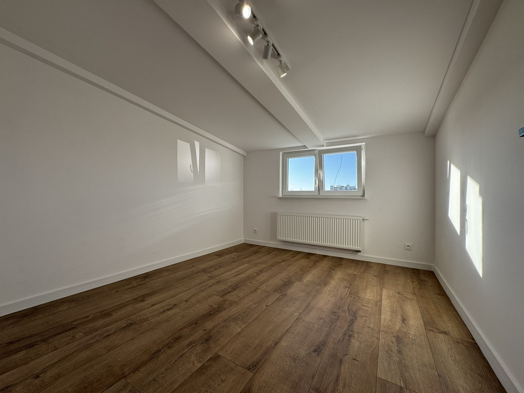 Os. Centrum B, 49 M2 Rezerwacja - Widok 5