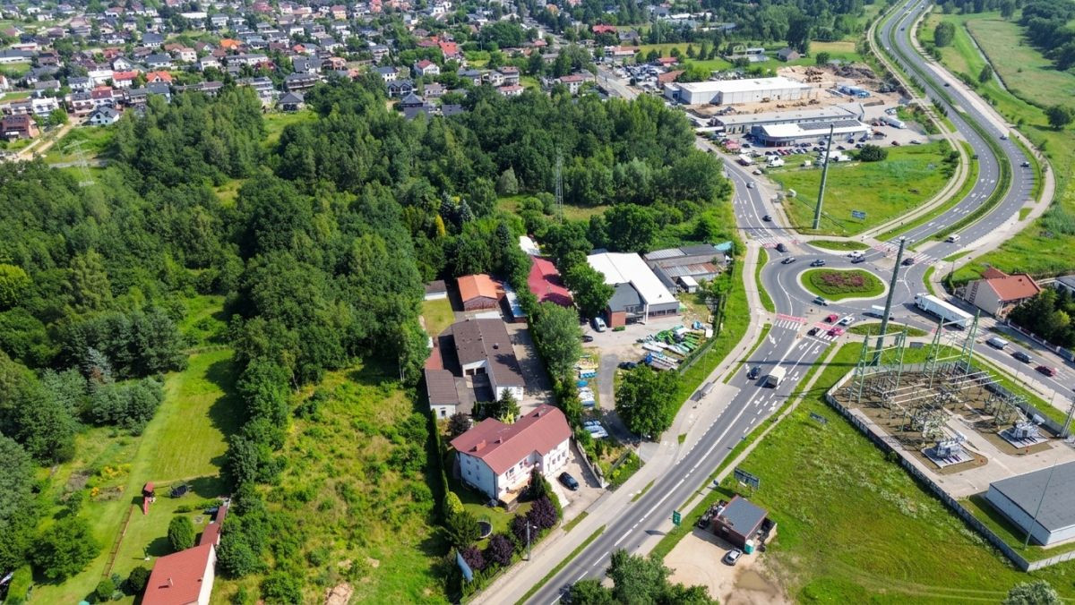 0% Dom z lokalem użytkowym oraz halą pod produkcję