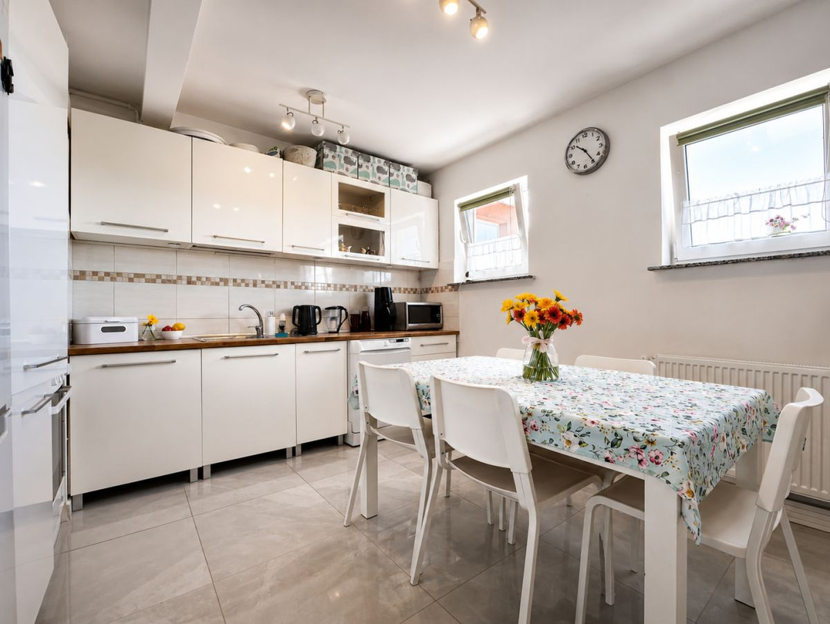 Apartment in Tychy - Widok 4