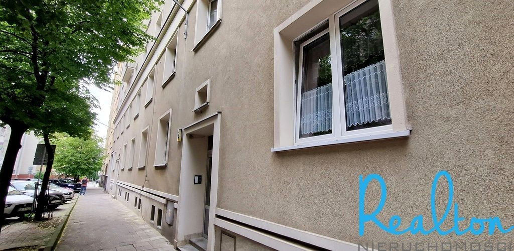 Od 1 sierpnia! Śródmieście Katowic - kawalerka - Widok 6