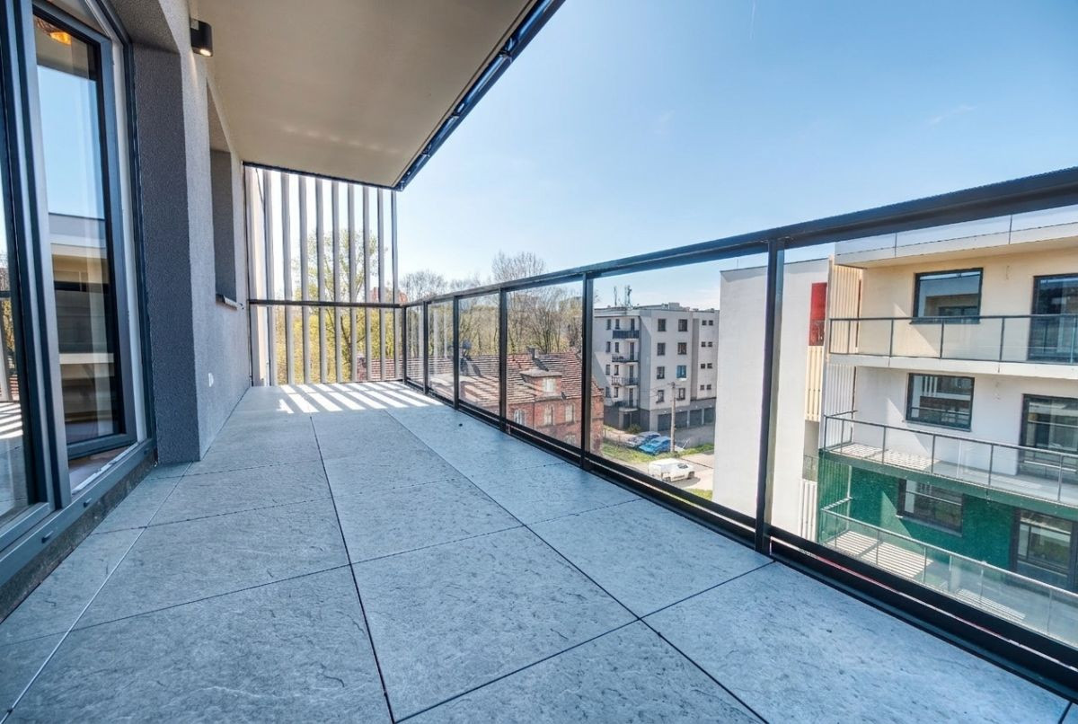 Apartment in Zabrze, Osiedle Londzina, Centrum - Widok 5