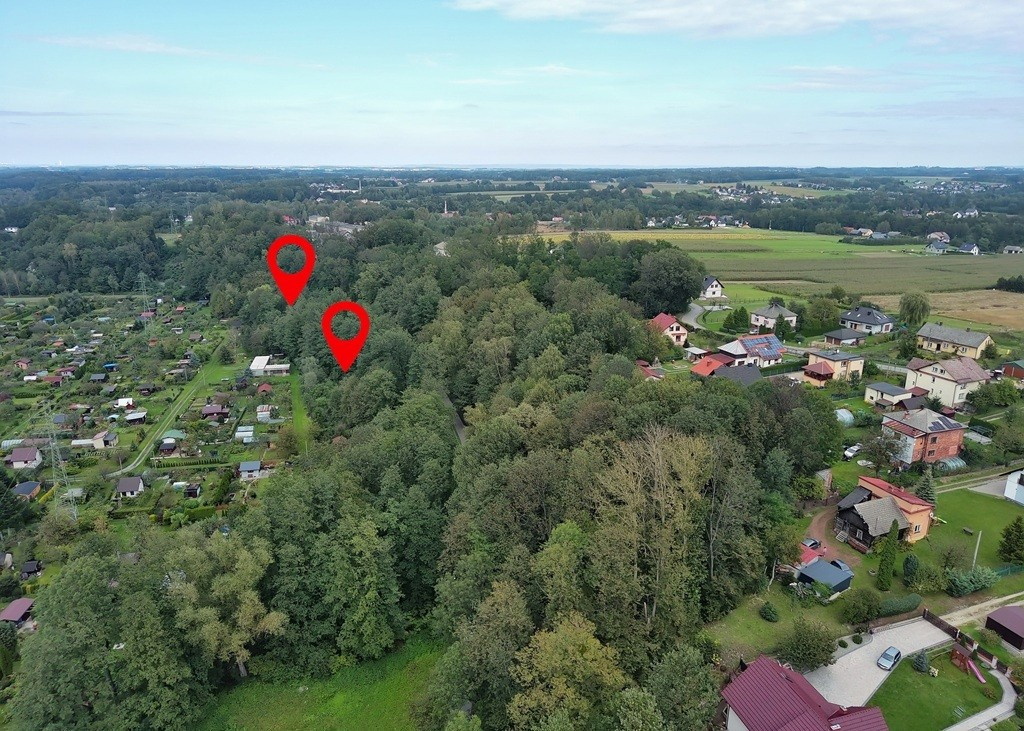 Działka inwestycyjna ze starym młynem - Więcej