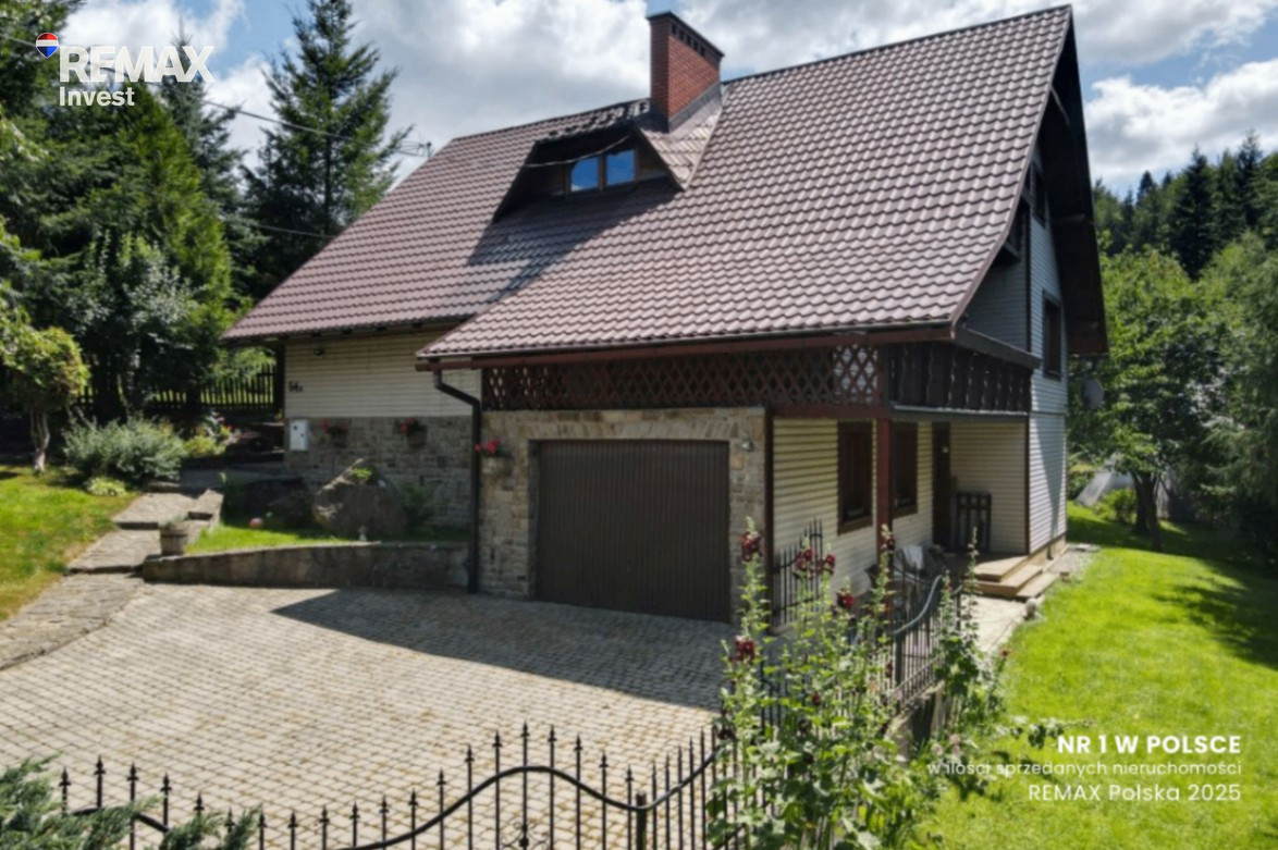 Dom, 320 m², działka 1730 m²