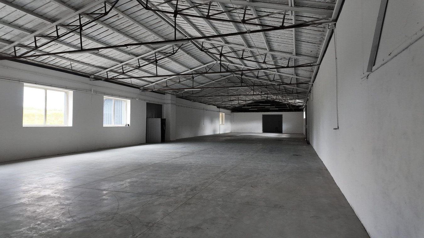 Hala 1200 m² + Plac 4000 m² przy DK20 | Moc 150 kW | TIR - Więcej