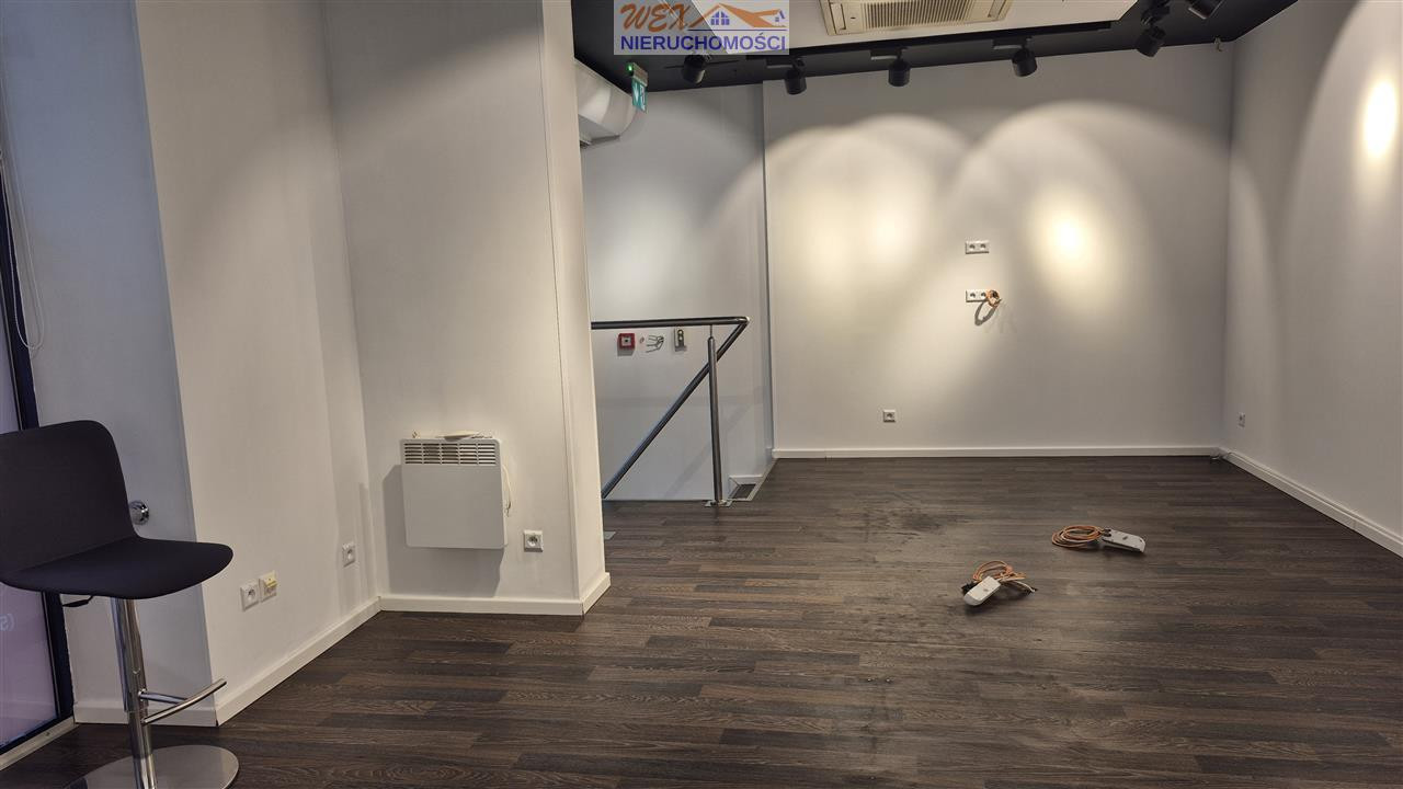 Lokal użytkowy 76 m², Słupsk, W.Polskiego - Widok 2
