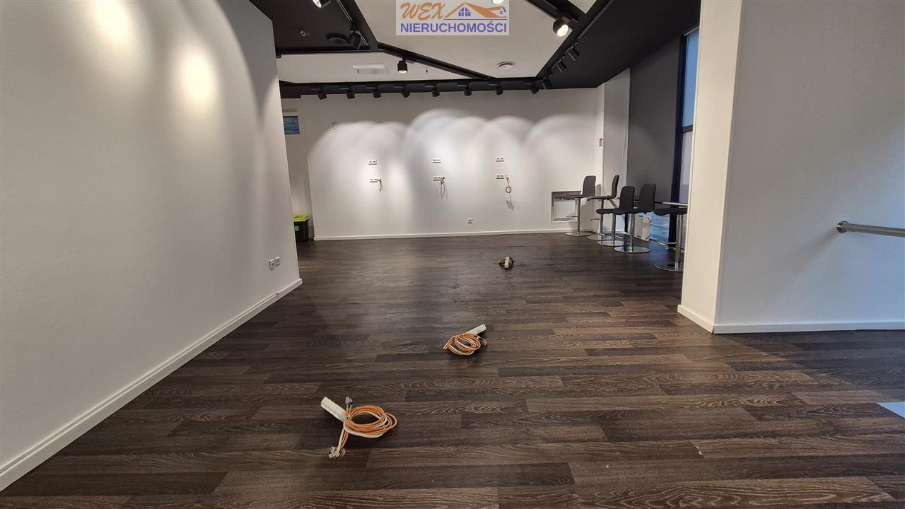 Lokal użytkowy 76 m², Słupsk, W.Polskiego - Widok 5