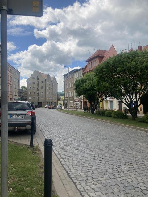 MIĘDZYLESIE - RYNEK - SUPER LOKAL - Widok 2