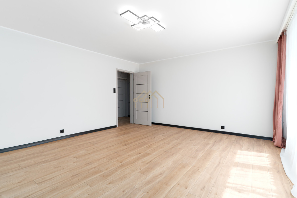 Apartment in Piastów, Osiedle Paderewskiego, powiat pruszkowski - Więcej
