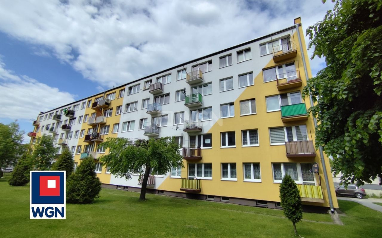 Apartment in Radomsko, Osiedle Tysiąclecia, powiat radomszczański - Więcej