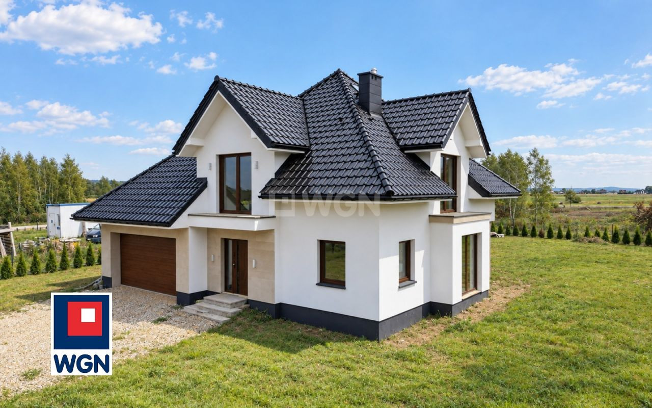 Dom – Strawczyn, powiat kielecki - Widok 2