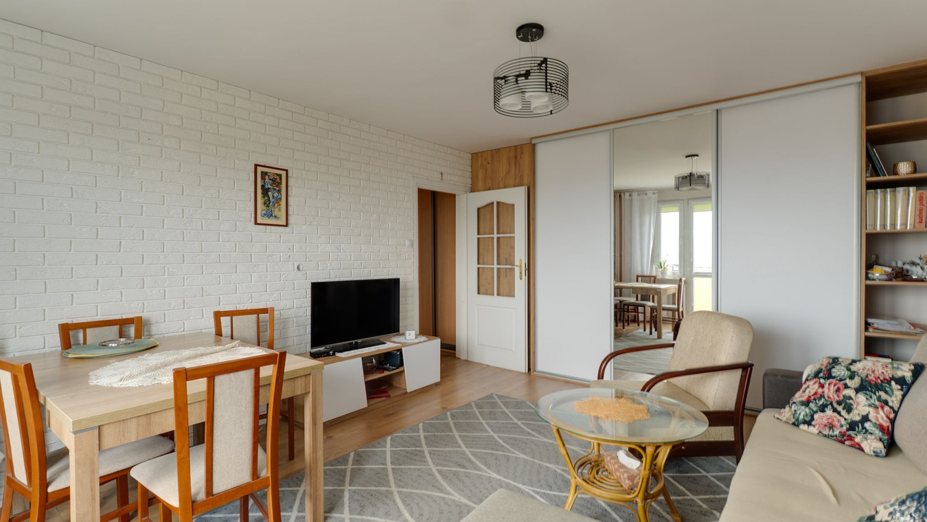 Wolne do objęcia od zaraz. 2 pokoje z balkonem | 46,80 m² | 10. piętro