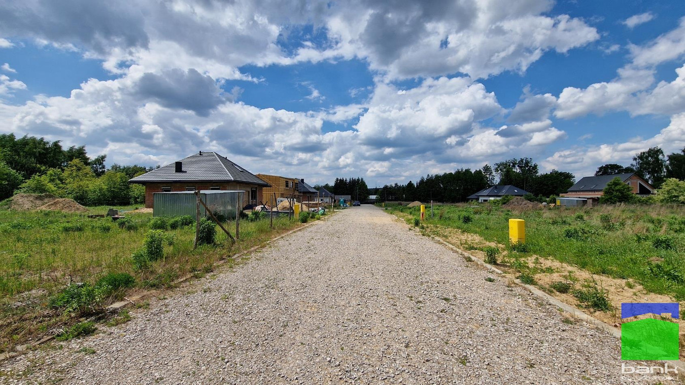 Widzew os. Nowosolna działka budowlana 1885 m² - Więcej