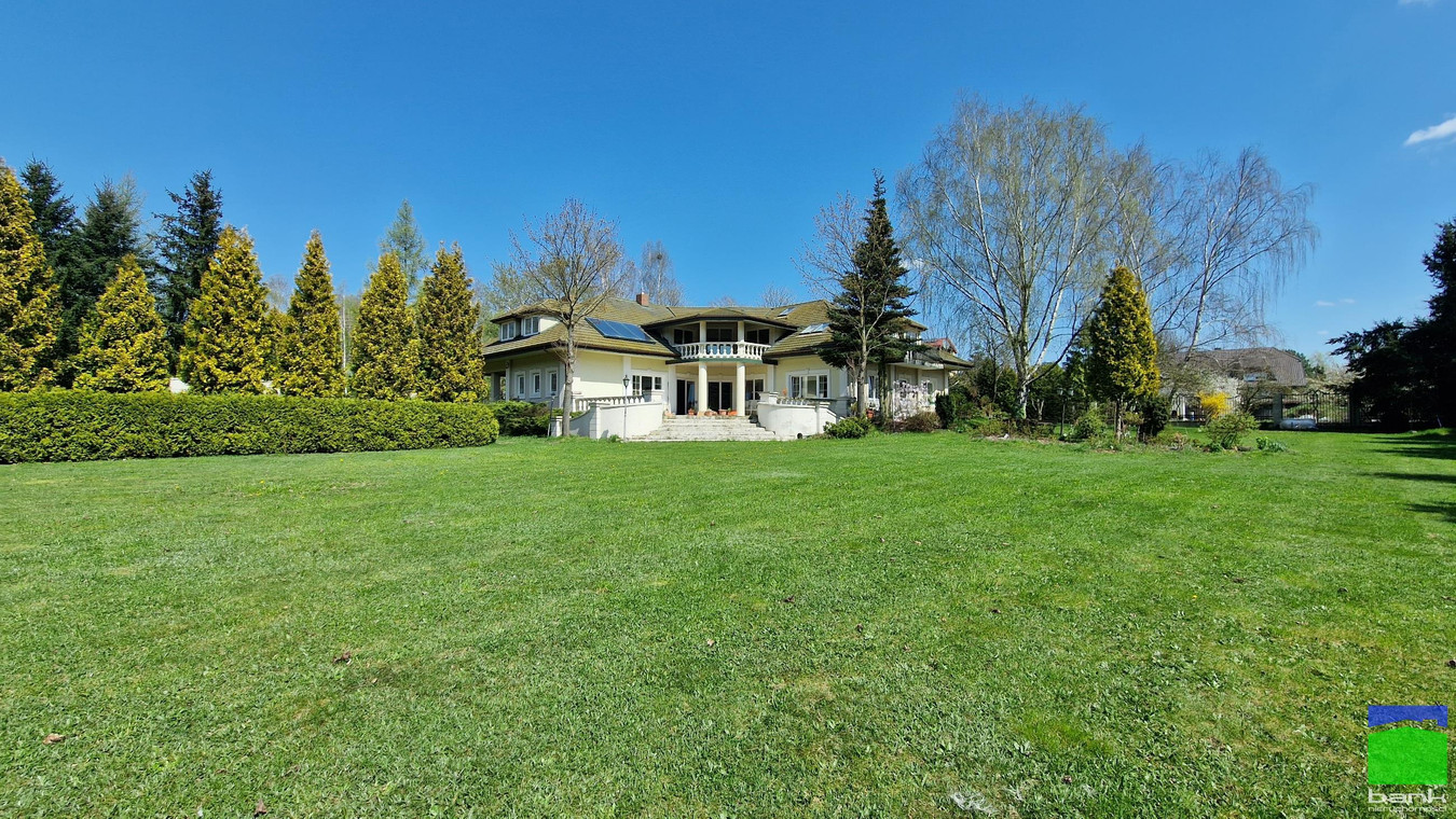 Bałuty - dom (560 m2) na działce 3313 m2