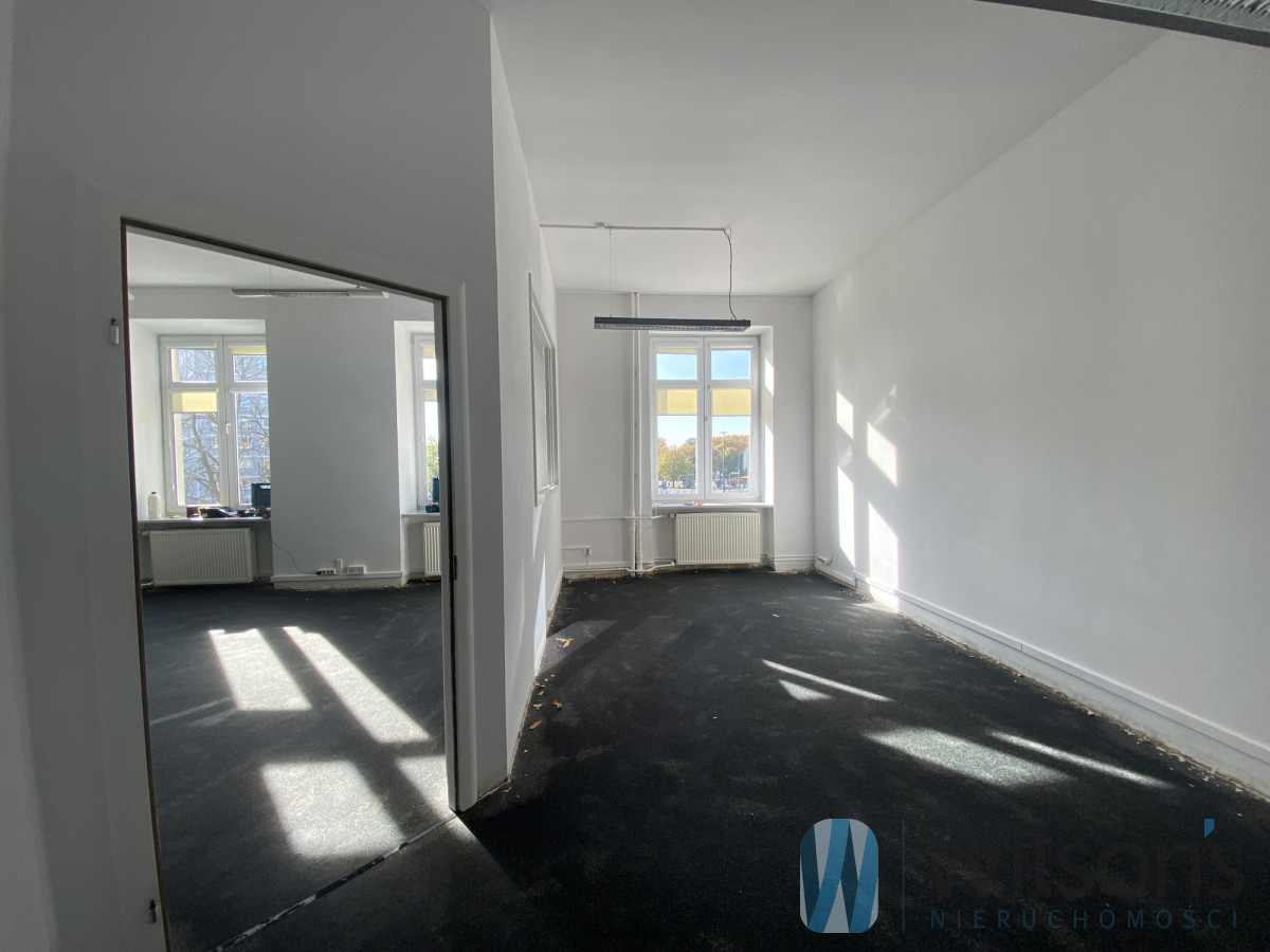 64 m²- Biuro w kamienicy- MOKOTOWSKA - Widok 5