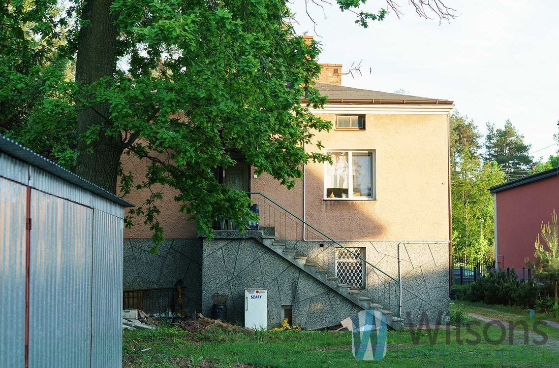 Działka budowlana z domem z lat 50 - Widok 5