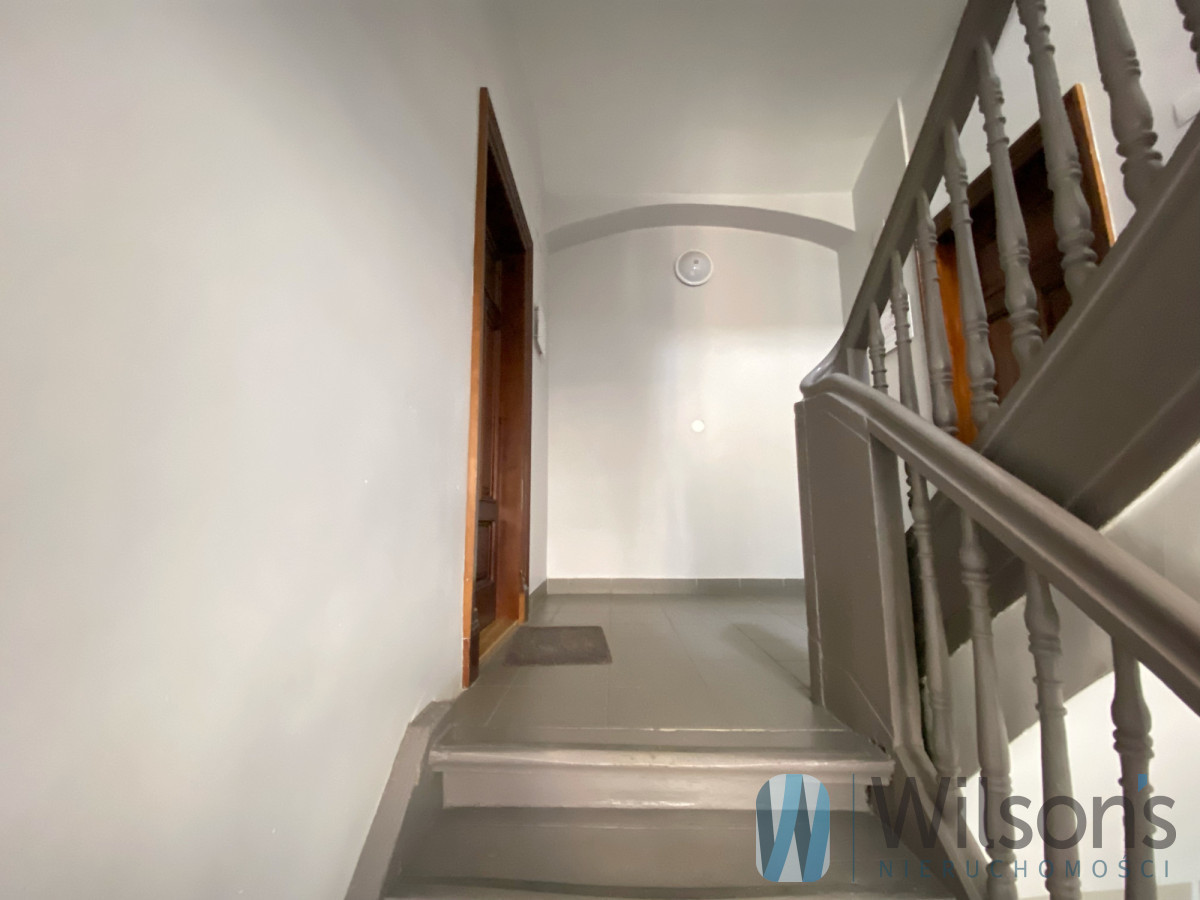 48 m² - biuro w KAMIENICY na CHMIELNEJ - Widok 3