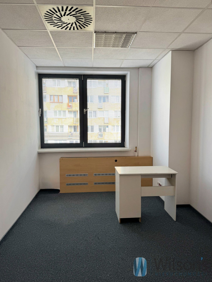 Biuro 120 m² | Wola | Rondo ONZ - Więcej