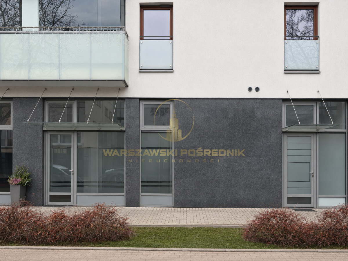 Lokal przy ulicy, duże witryny, gęsta zabudowa - Widok 4